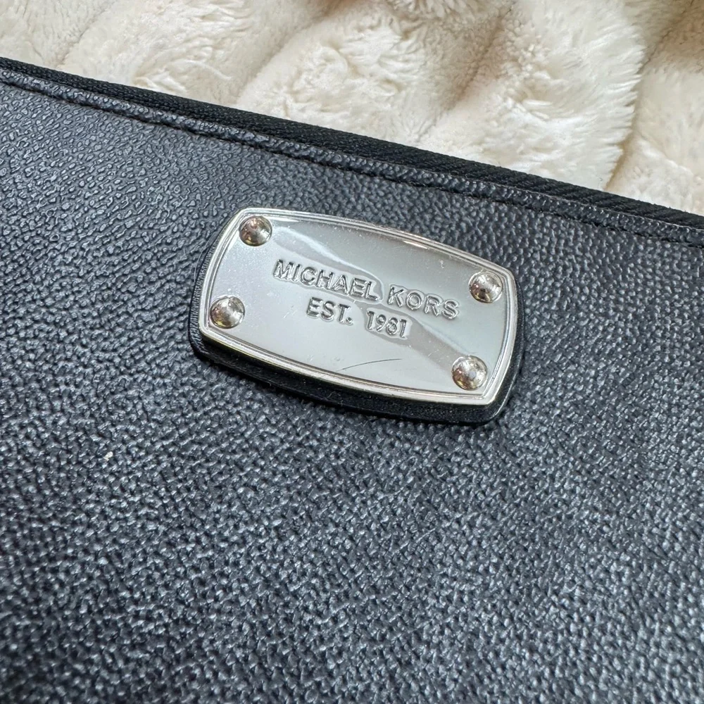 Michael Kors Black Textured Clutch - Picture 2 of 4